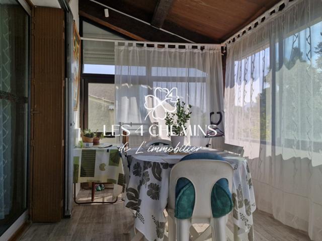 A VENDRE Villa T4/5 AU COEUR DU VILLAGE DE PEYNIER