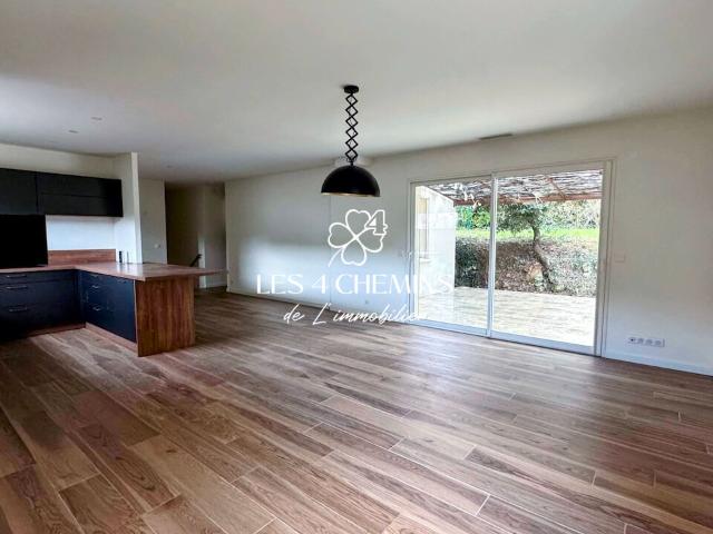 A VENDRE VILLA T4 GRAND GARAGE