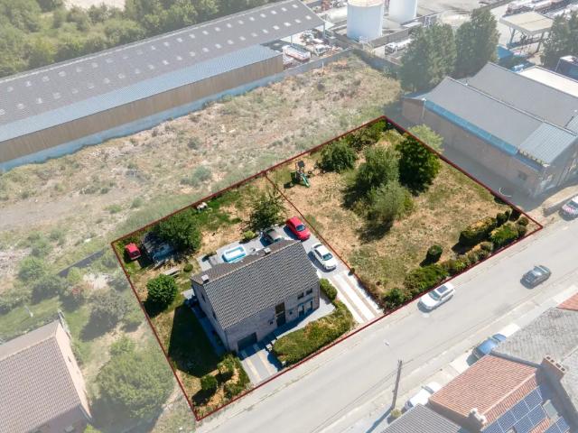 à vendre Villa Thuillies Rue de la Victoire