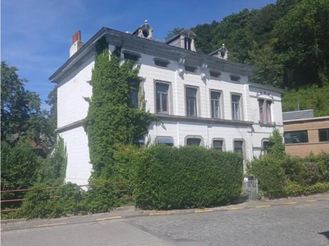 à vendre Villa Walcourt Rue de la Station