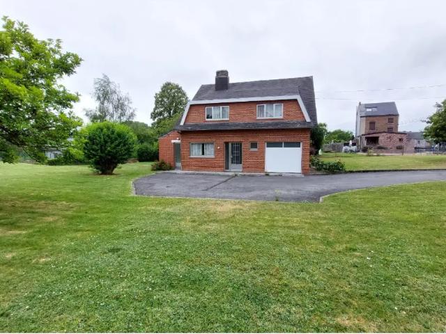 à vendre Villa Walcourt Rue de Pry