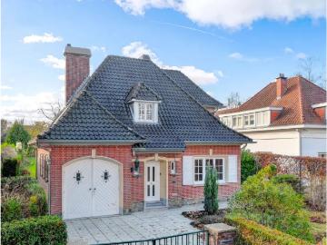 1970, Hal-Vilvorde, Flandre - Jardin, Cave