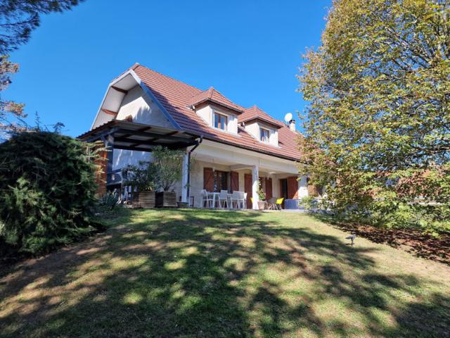 A vendre villa à Brens 6 pièces