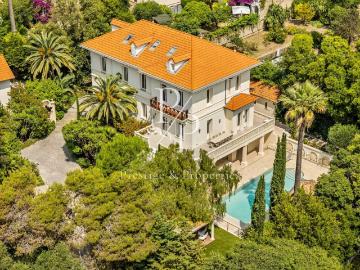 A Vendre Villa Belle Epoque 10 chambres Villa d'invité. 600m² Cannes
