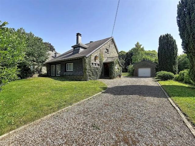 à vendre Villa Bièvre Rue de Bouillon