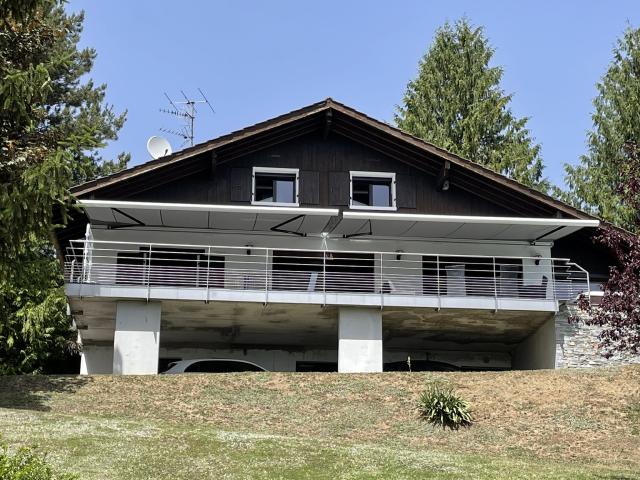 A vendre, VILLA, BONNE, 200 m2 sur terrain de 3700 m2