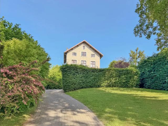 à vendre Villa Céroux Mousty