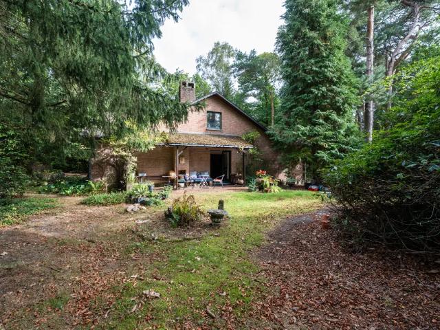 à vendre Villa Court Saint Étienne