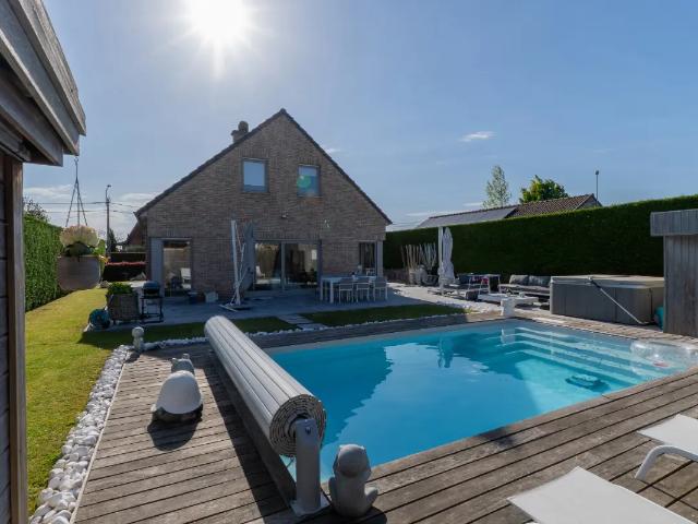 à vendre Villa Estaimbourg