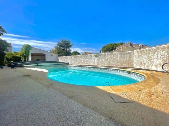 À vendre Villa familiale d'exception avec piscine et jardi