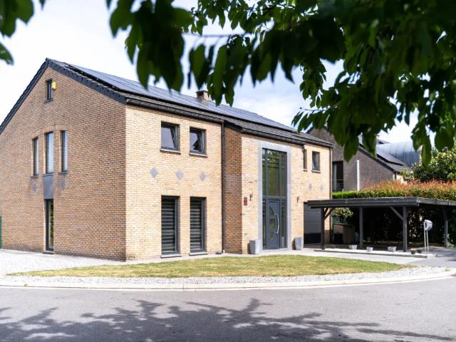 à vendre Villa Gozée Rue des Rossignols