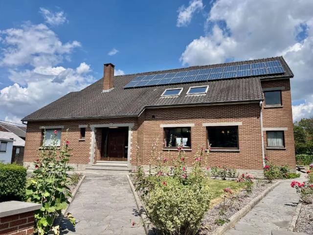 à vendre Villa Montigny le Tilleul Rue Marbaix