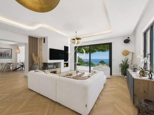 A vendre Villa Néo Provençale Vue mer Super Cannes