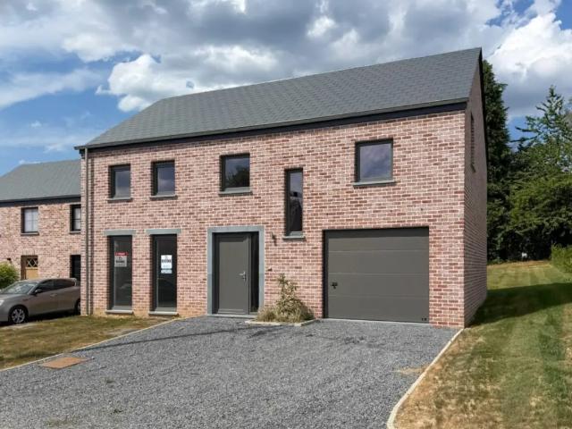 à vendre Villa Patignies rue Sous le bois