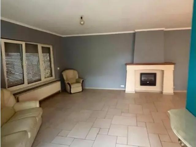 à vendre Villa Pont à Celles Rue Larmoulin
