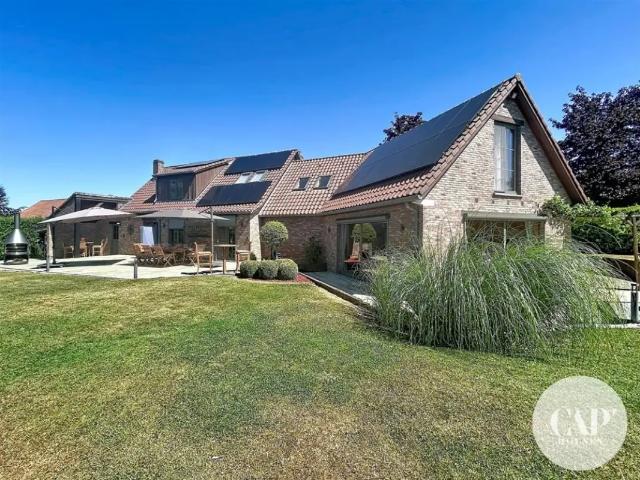 à vendre Villa Ramillies Rue de la Bruyère