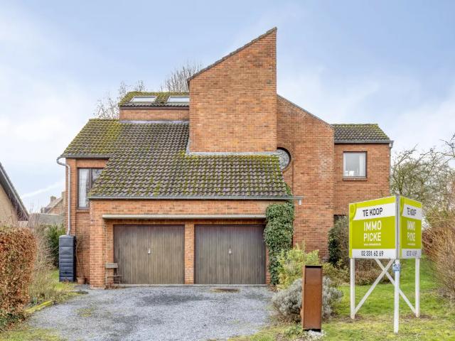 à vendre Villa Sint Pieters Leeuw Kasteelstraat