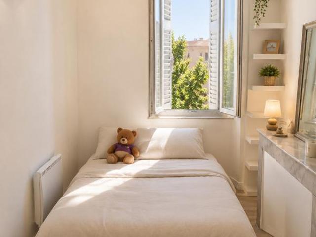 À vendre à Marseille / Capelette, appartement T2 trés bon rendement locatif