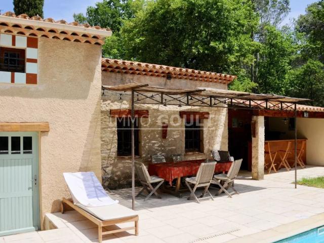 À vendre à Ménerbes 175m² Ménerbes