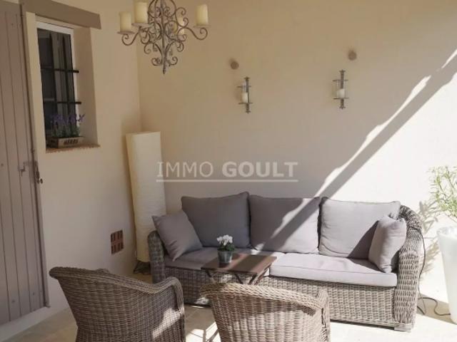 À vendre à Ménerbes