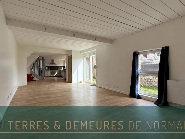 A vendre à Neufchâtel en Bray 76270 – Maison de Ville rénovée
