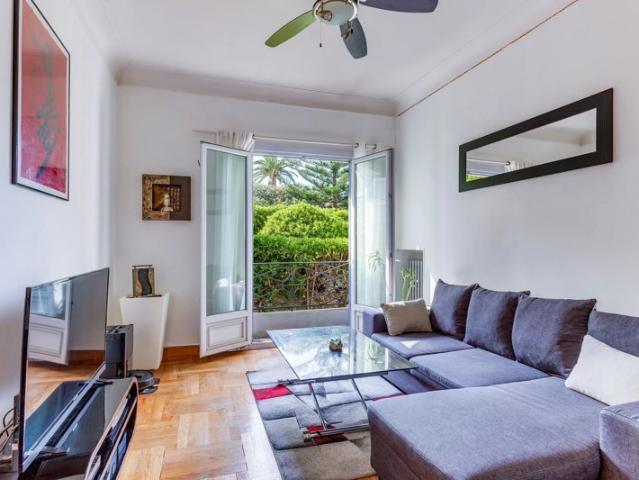 A vendre à Nice, Cimiez, 3 pièces avec parking