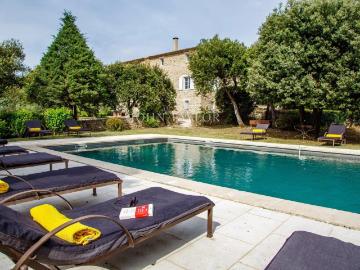 A vendre à Bonnieux. Luberon. Belle bastide, emplacement pri. 274m² Bonnieux
