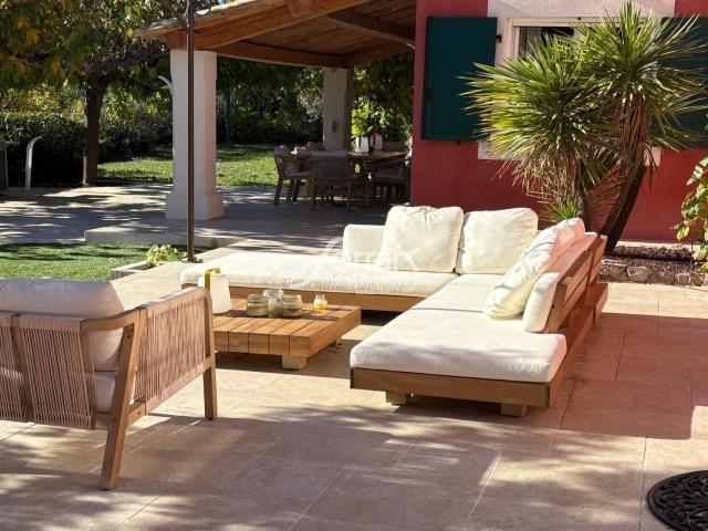 A vendre à Callas Magnifique maison complétement rénovée ave. 170m² Callas