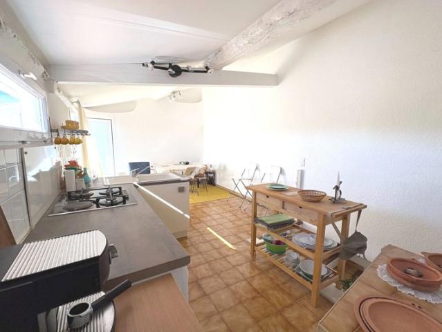 A vendre à Claviers Lumineux duplex avec terrasse et remise