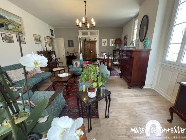 A vendre à COGNAC Quartier historique Appartement dans u