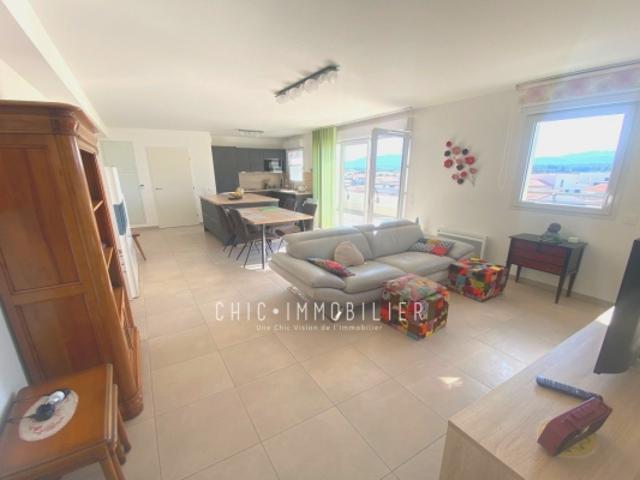 À vendre à Pollestres, au 3ème et dernier étage avec ascenseur