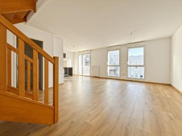A VENDRE A SAINT ANDRE LEZ LILLES 4 PIECES BALCON