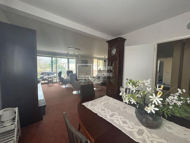 A VENDRE AGENCE GIBOIRE Maison d'env. 162m2 RENNES