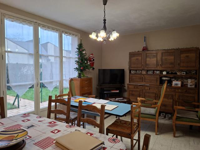 A VENDRE ALLONNES MAISON 4 CHAMBRES GARAGE JARDIN