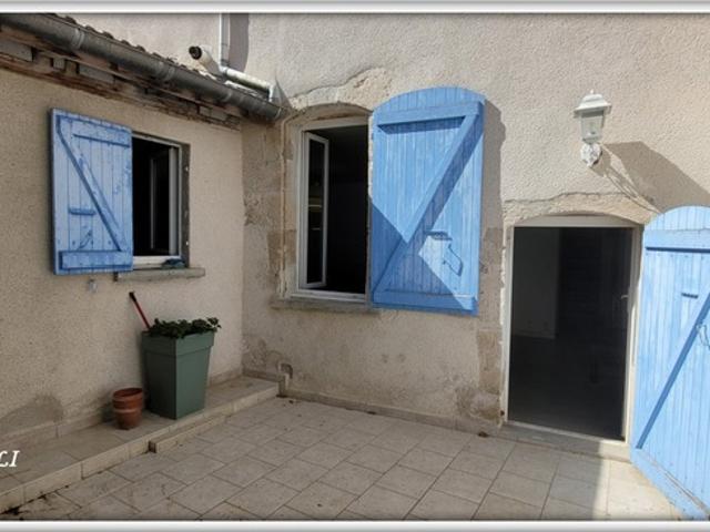 A vendre ASTAFFORT Maison 6 pièces 106 M² avec cour