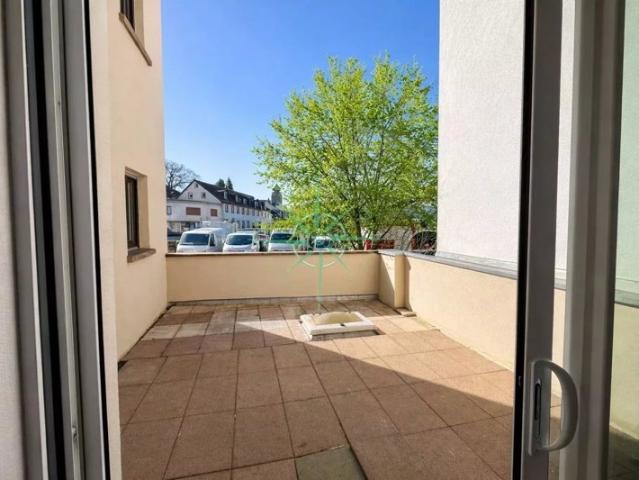 À VENDRE – Appartement 4 pièces – 85m² – Terrasse 24m² – parking et cave