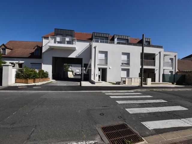 À vendre: Appartement 4 pièces à COMBS LA VILLE