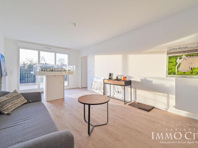 À vendre Appartement 4 pièces neuf avec terrasses Dern