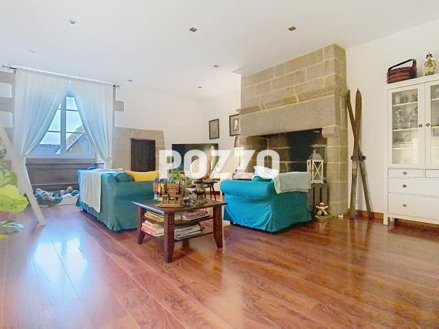 A Vendre Appartement 7 pièce s 141 m2 Val Couesnon