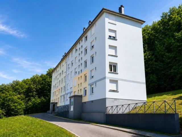 À VENDRE Appartement 2 chambres avec balcon cité Beauséjour