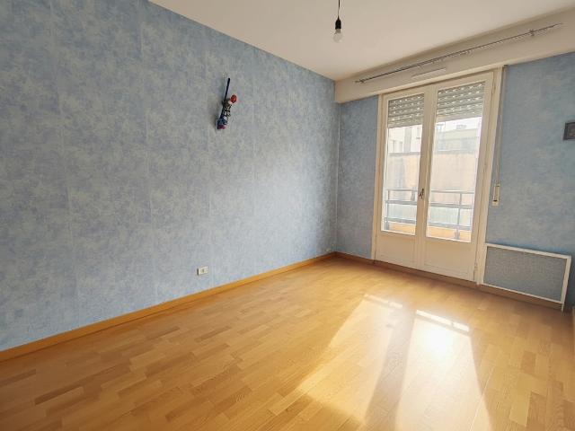 A vendre: Appartement 3 pièces à Rodez Quartier Camonil