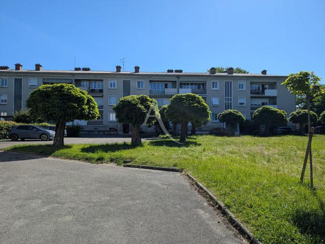 À vendre Appartement 3 pièces avec balcon, garage et cave