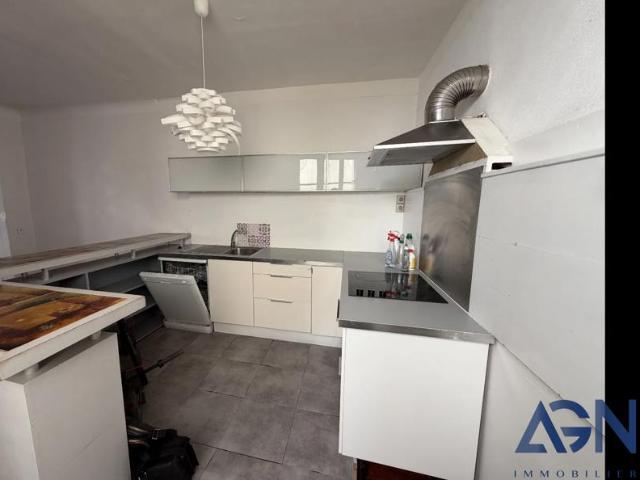 À VENDRE: APPARTEMENT 3 PIÈCES BIS DE 95,96M2 EN CENTRE VIL