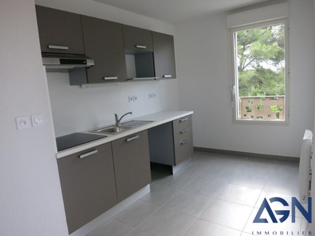 À VENDRE: APPARTEMENT 3 PIÈCES DE 60,7M2 AVEC PARKING QUART
