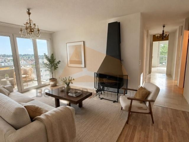 A VENDRE APPARTEMENT 3.5 PIÈCES AVEC GARAGE BOX