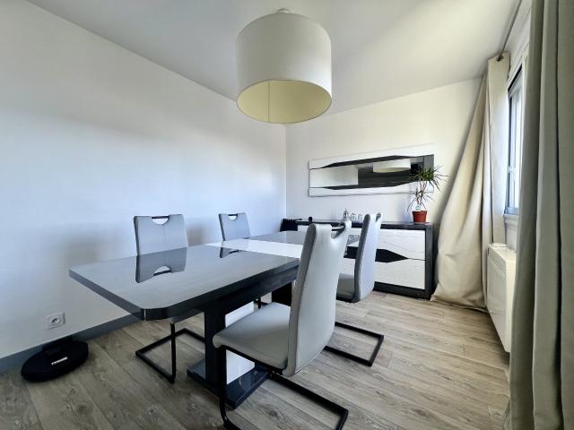 À VENDRE Appartement T3 74 m2 Résidence sécurisée Châteauneuf sur Loire