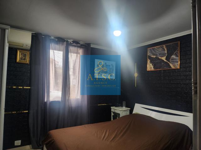 À Vendre Appartement T3 plein centre ville, La Londe les Maures 83250