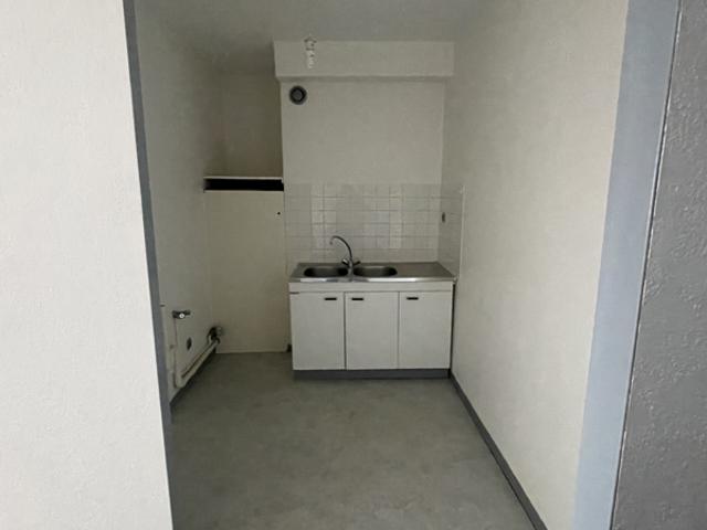 À vendre Appartement T2 avec garage Centre ville de Vier