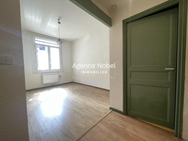 À vendre Appartement T2 de 44 m2 Palais des rois de Majo