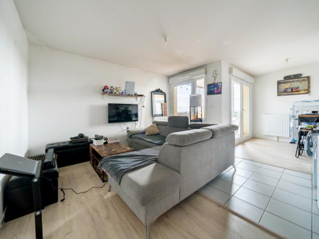 À vendre: Appartement T2 lumineux 41 m² avec loggia à Nantes La Beaujoire, dans un quartier recherché, idéal investisseur avec locataire en place jusqu'en 2027 !